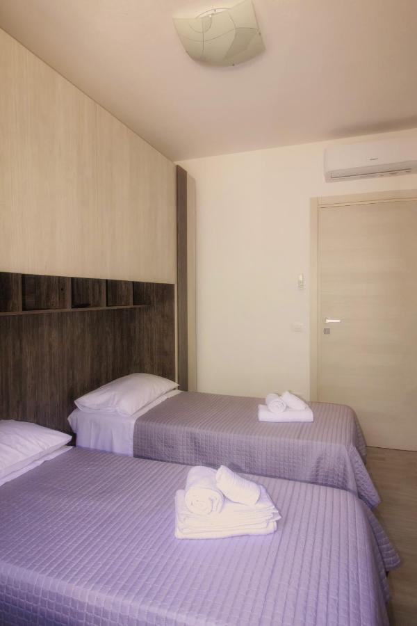 Dd House Family Holiday Apartment Cecina  Exterior photo