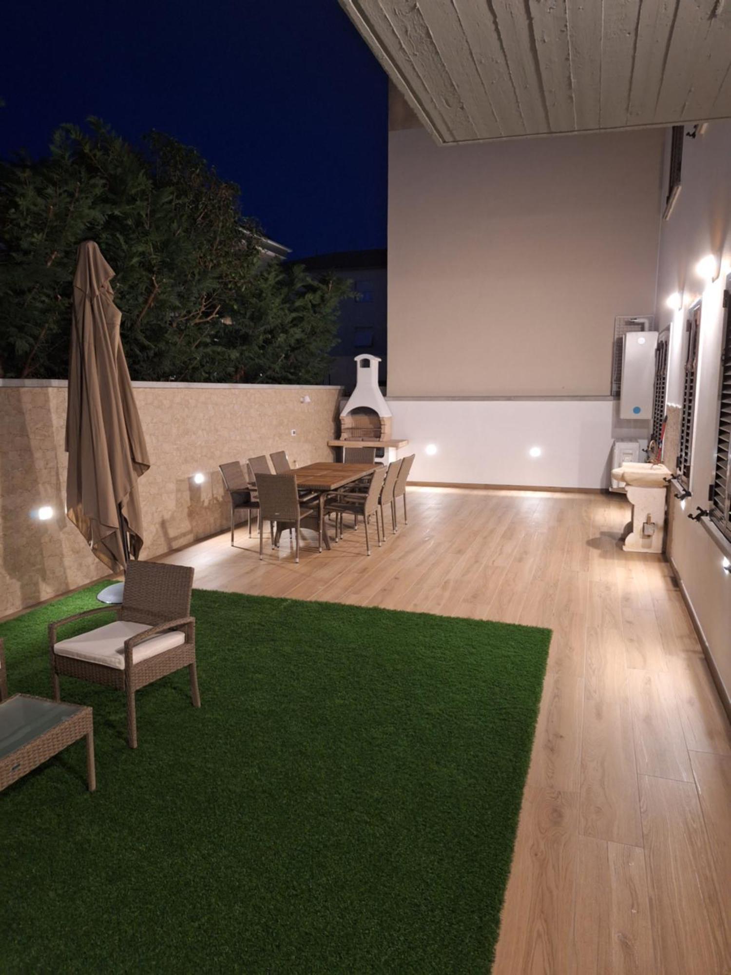 Dd House Family Holiday Apartment Cecina  Exterior photo