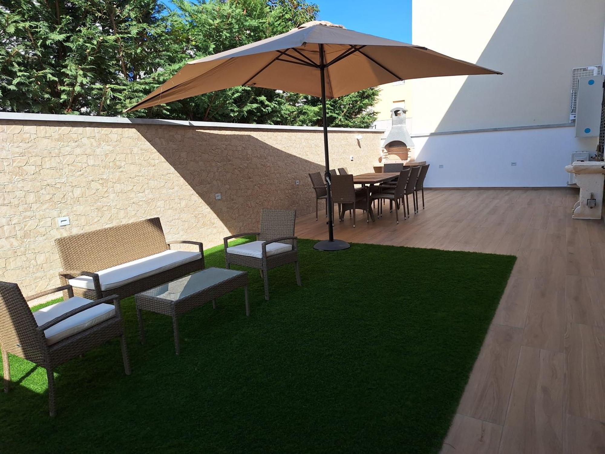 Dd House Family Holiday Apartment Cecina  Exterior photo